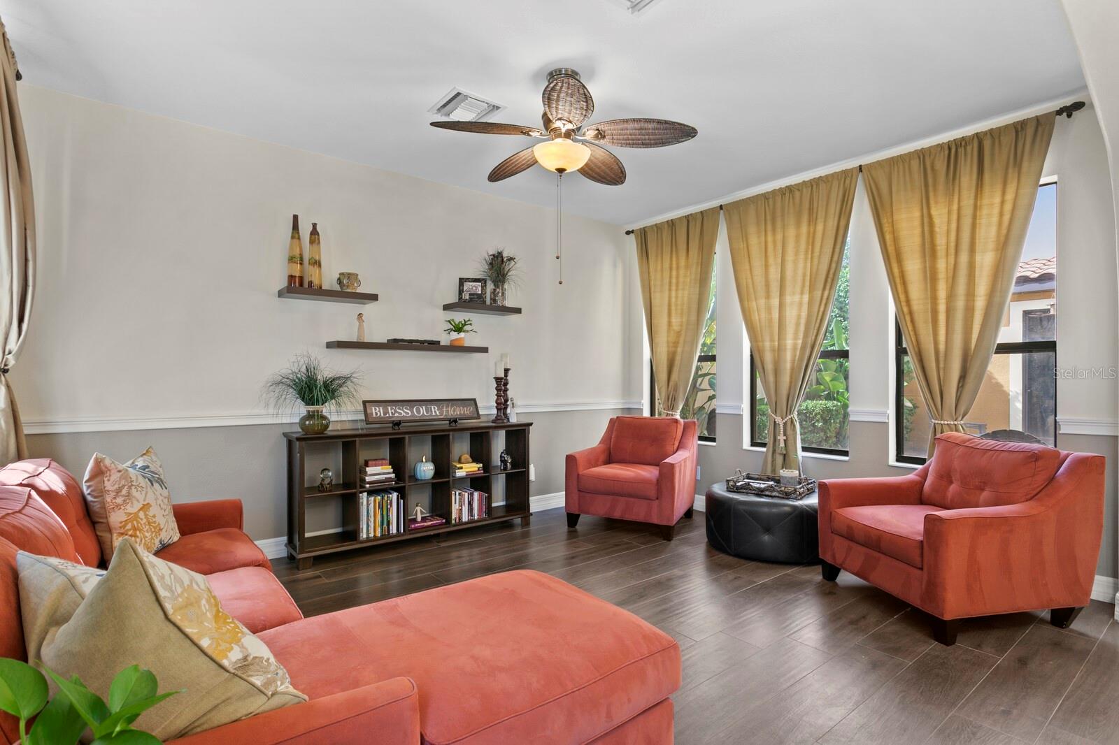 20352 CHESTNUT GROVE DR