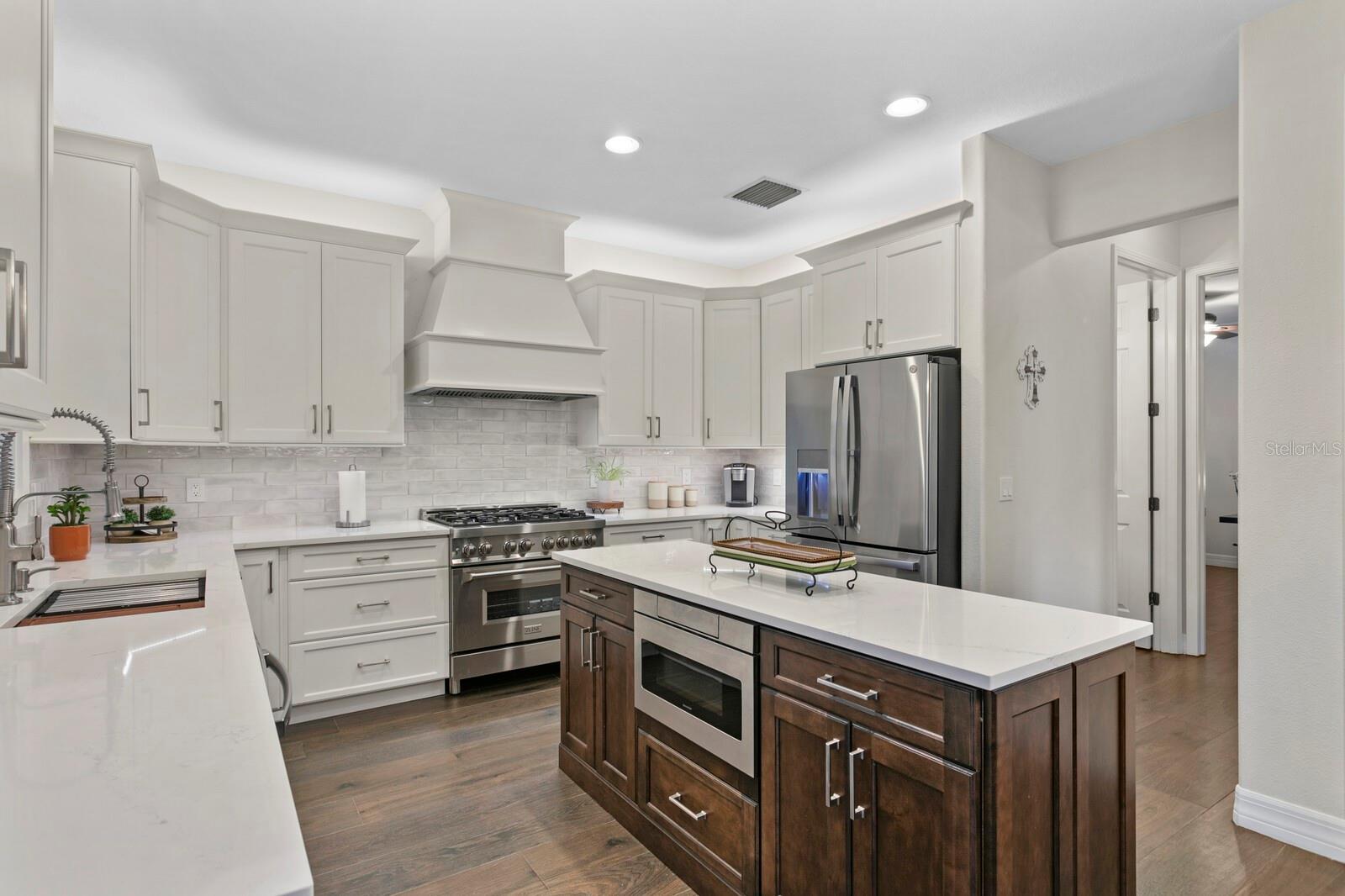 20352 CHESTNUT GROVE DR