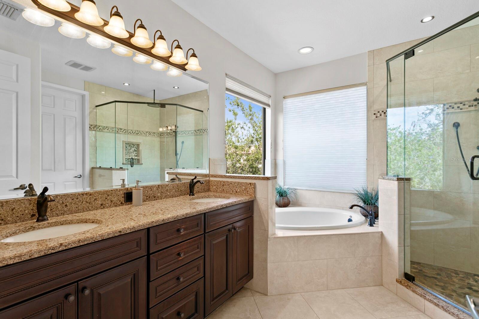 20352 CHESTNUT GROVE DR