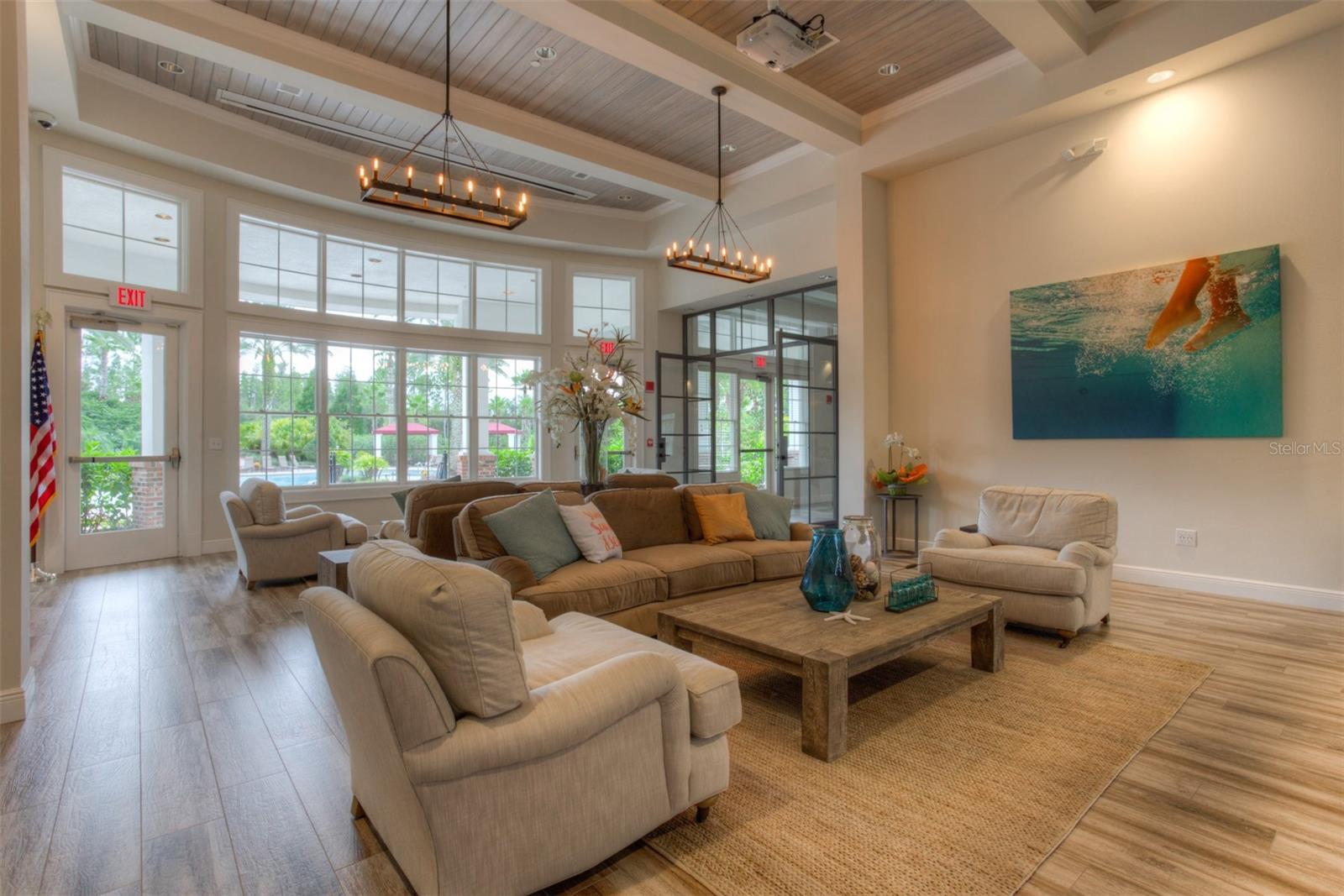 20352 CHESTNUT GROVE DR