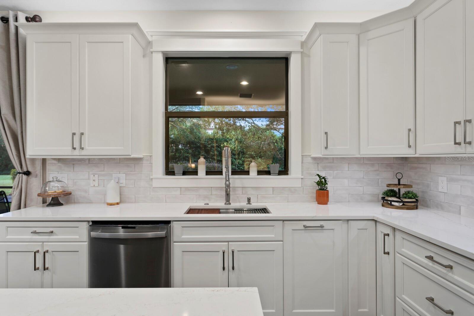 20352 CHESTNUT GROVE DR