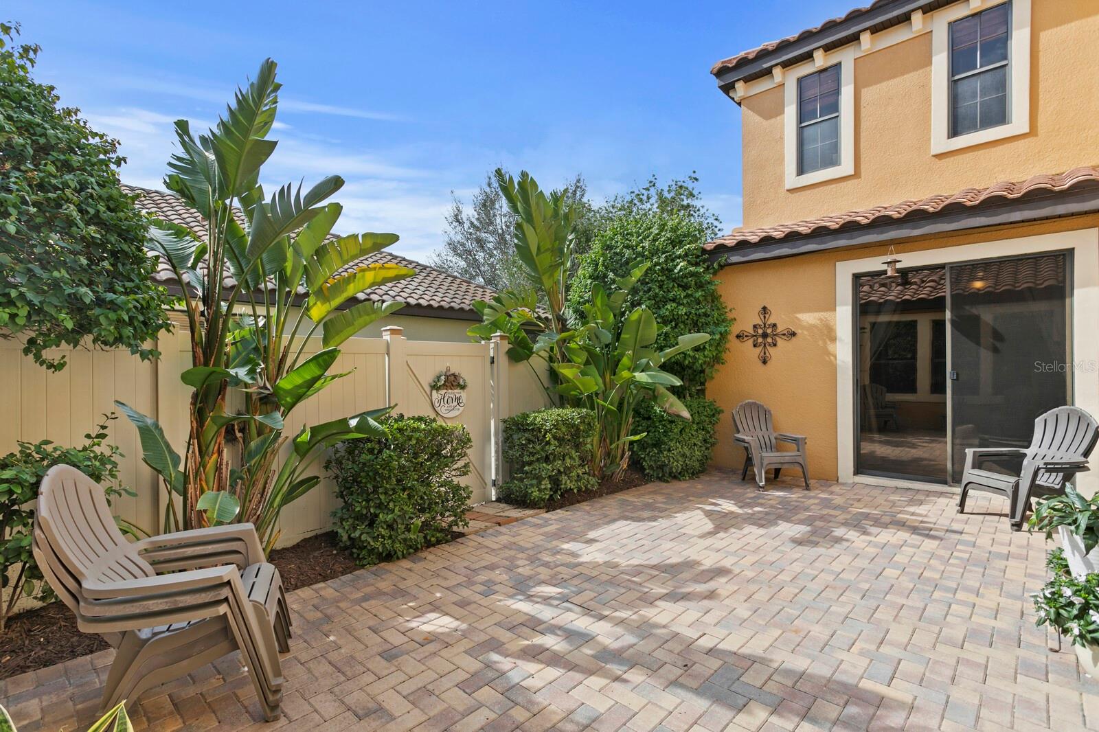 20352 CHESTNUT GROVE DR