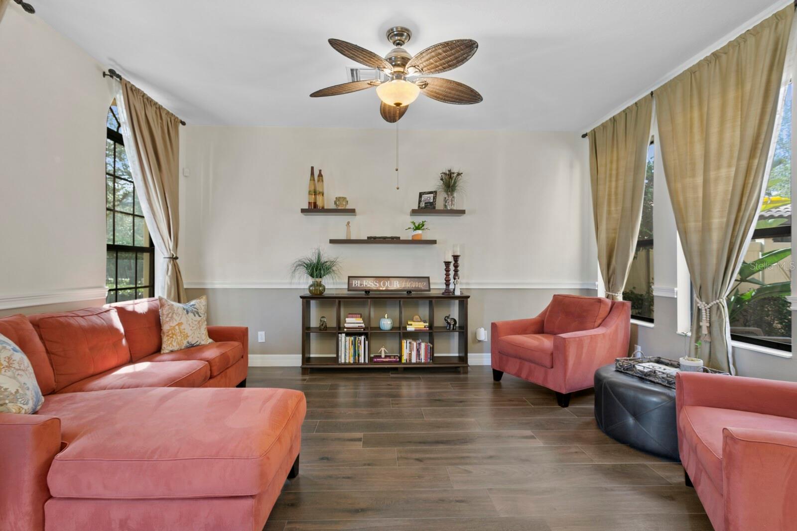 20352 CHESTNUT GROVE DR