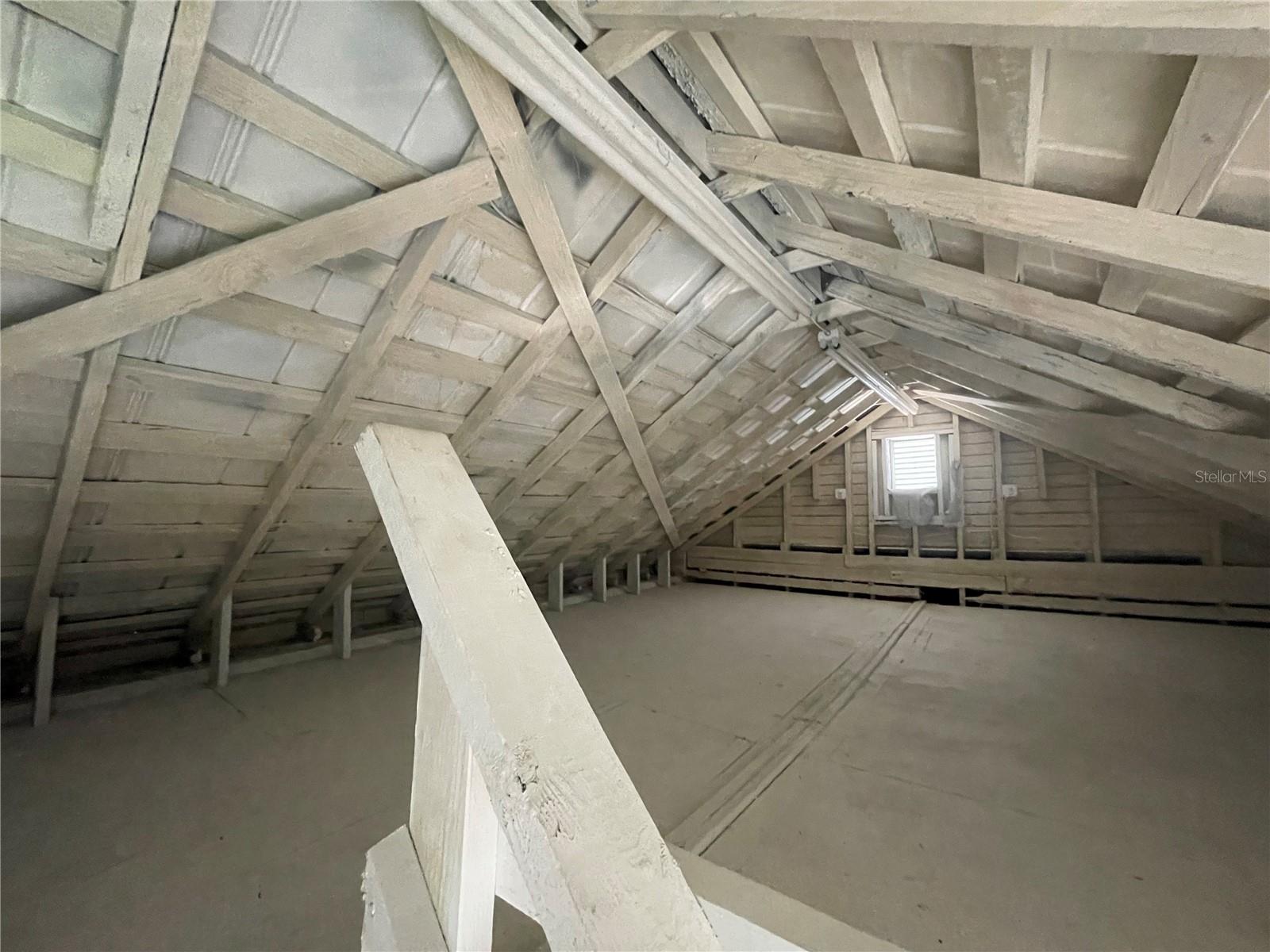 3506 N ARLINGTON AVE