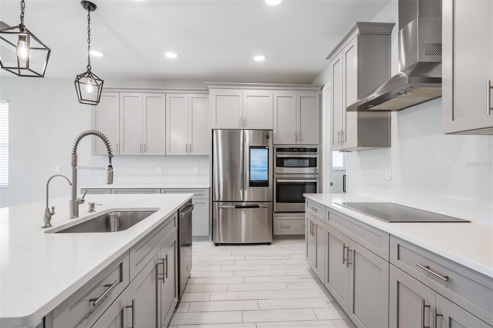 7316 NOTCHED PINE BND