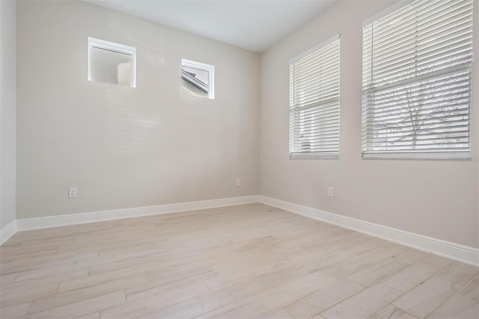 7316 NOTCHED PINE BND