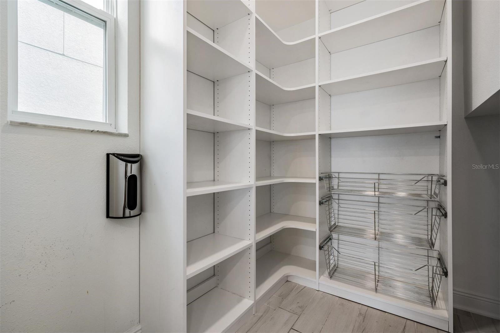 7316 NOTCHED PINE BND