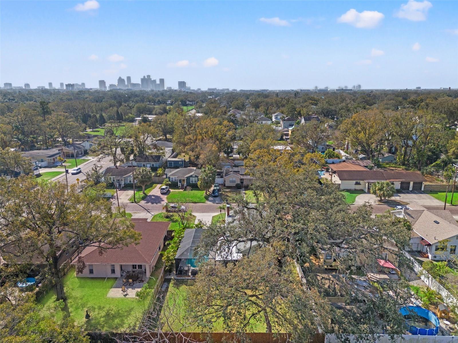 705 W KENTUCKY AVE