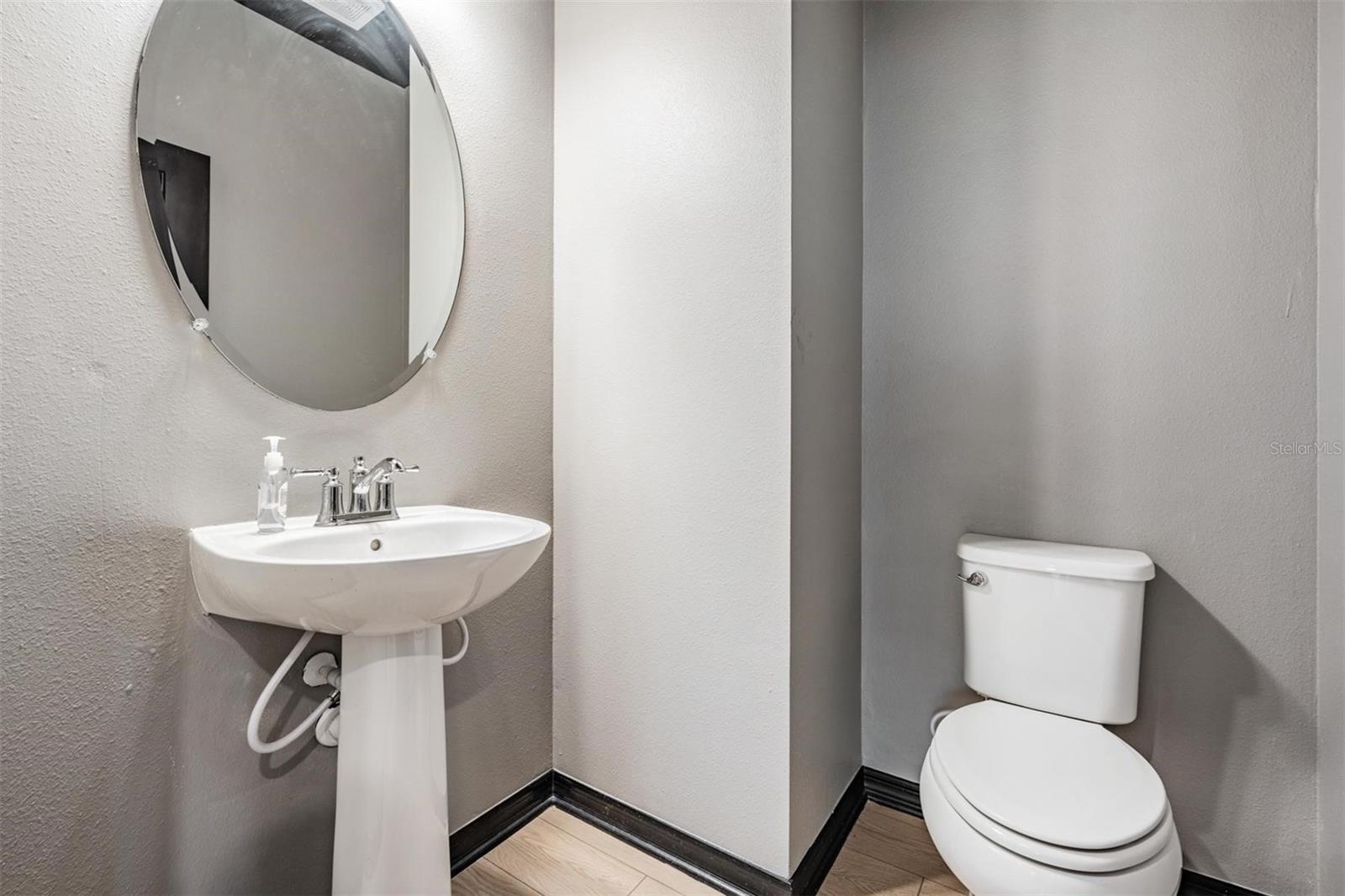 3888 ALMOND BROOK BLVD