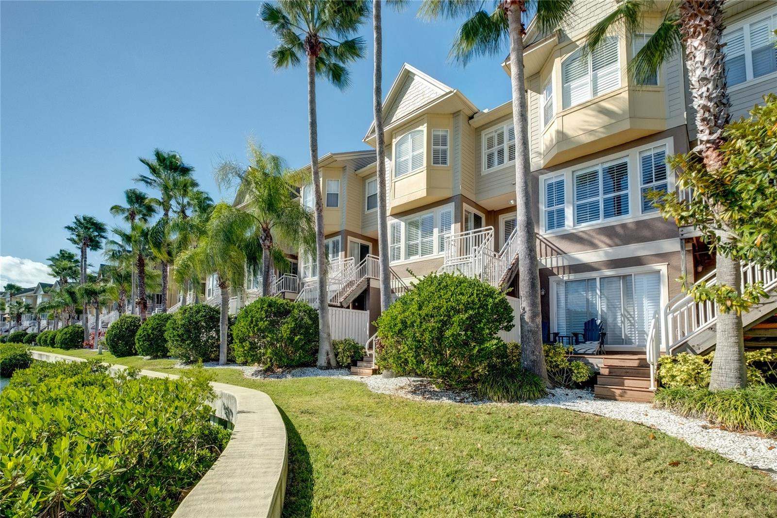 4339 SPINNAKER COVE LN