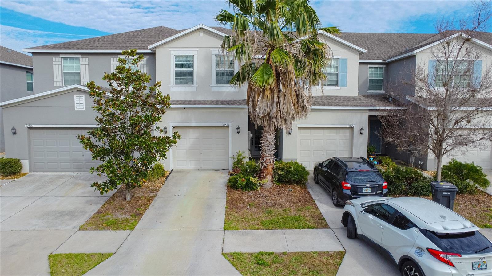 10518 LAKE MONTAUK DR