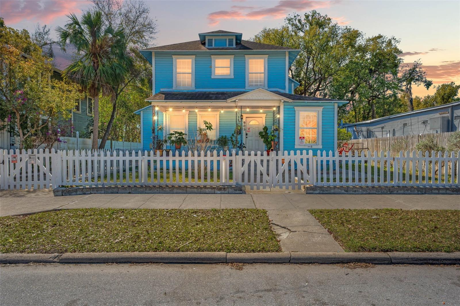 905 E 24TH AVE