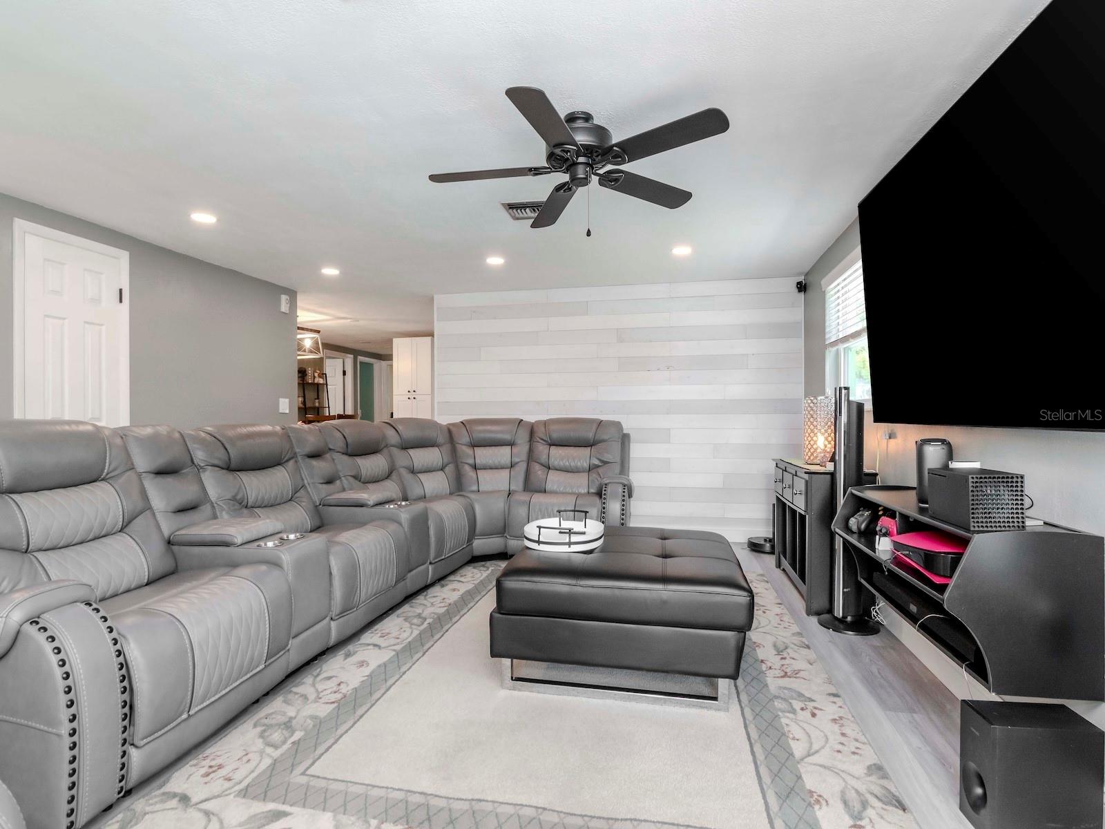 5433 PALMETTO RD