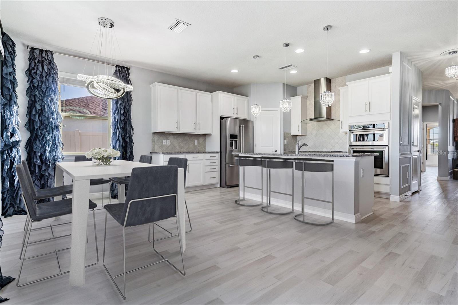 8190 OLIVE BROOK DR