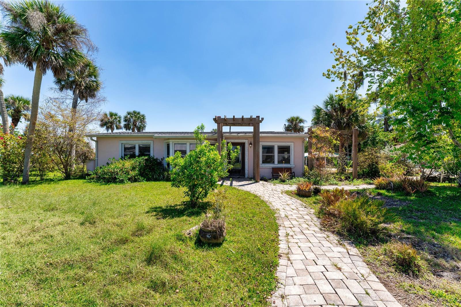 112 GAUSE DR