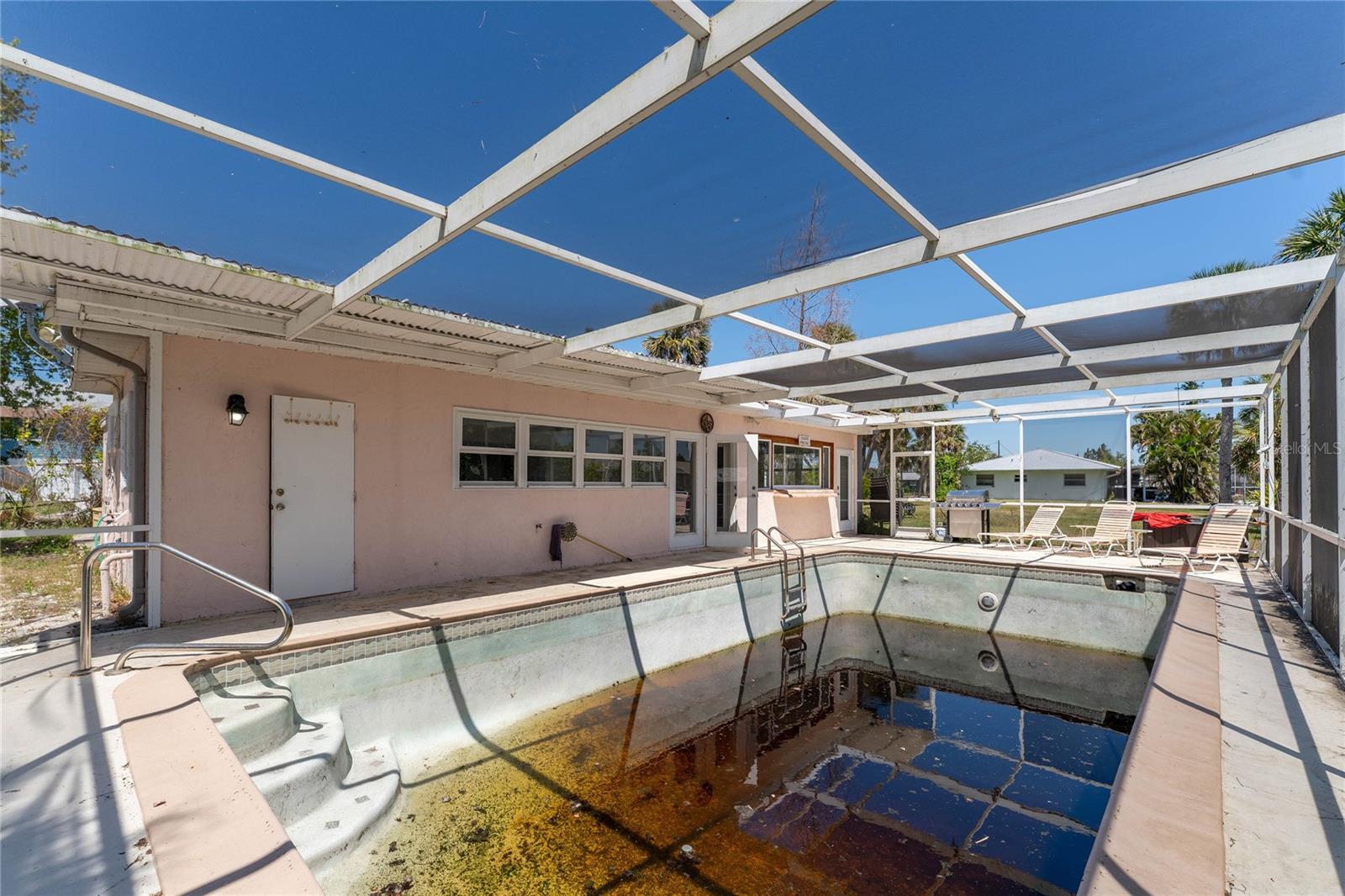 112 GAUSE DR