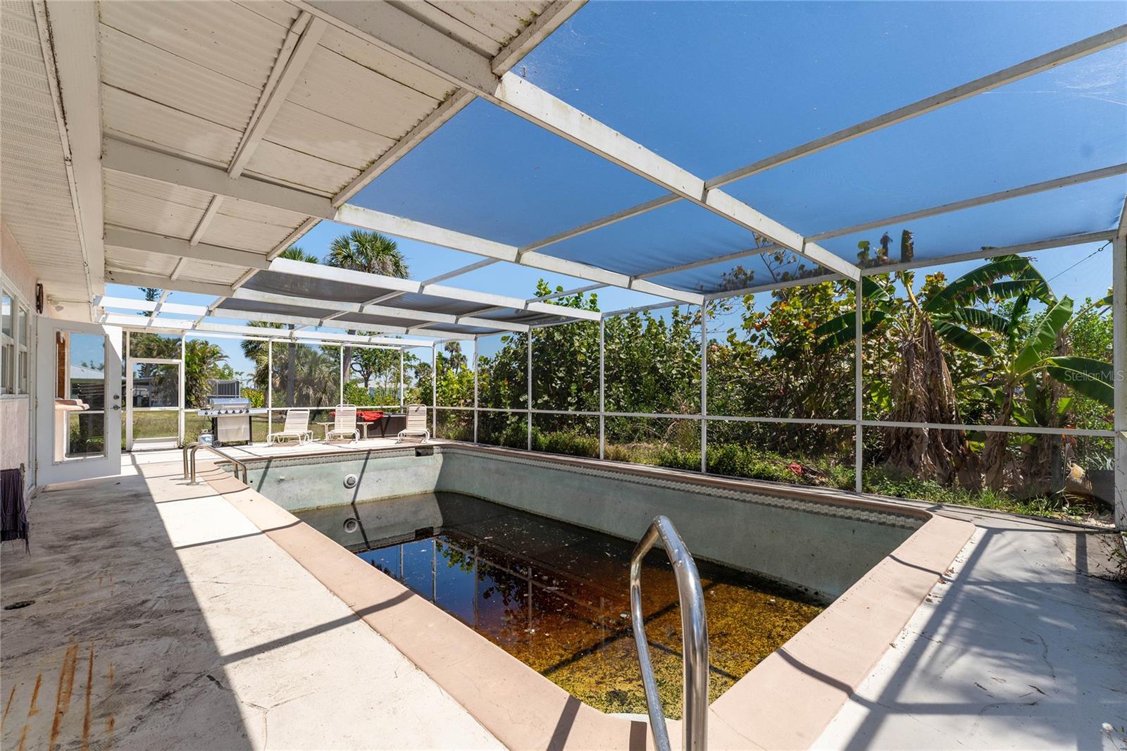 112 GAUSE DR