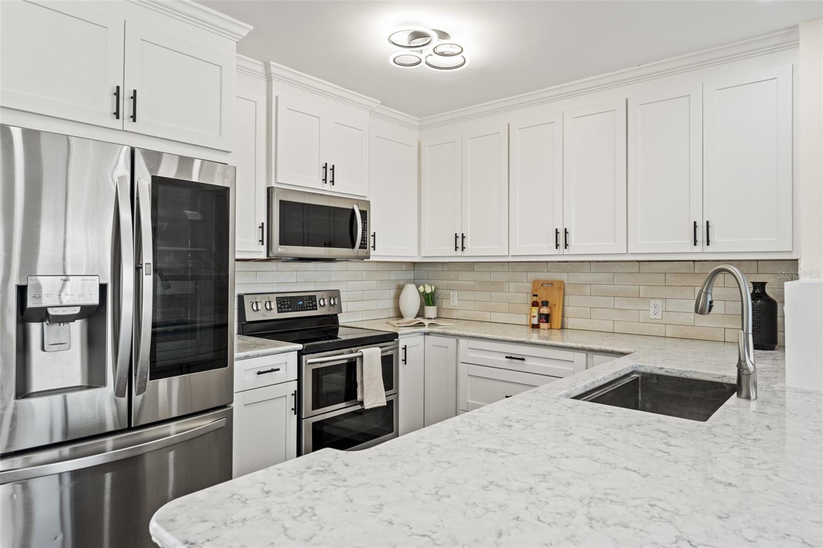 601 BOCA CIEGA ISLE DR