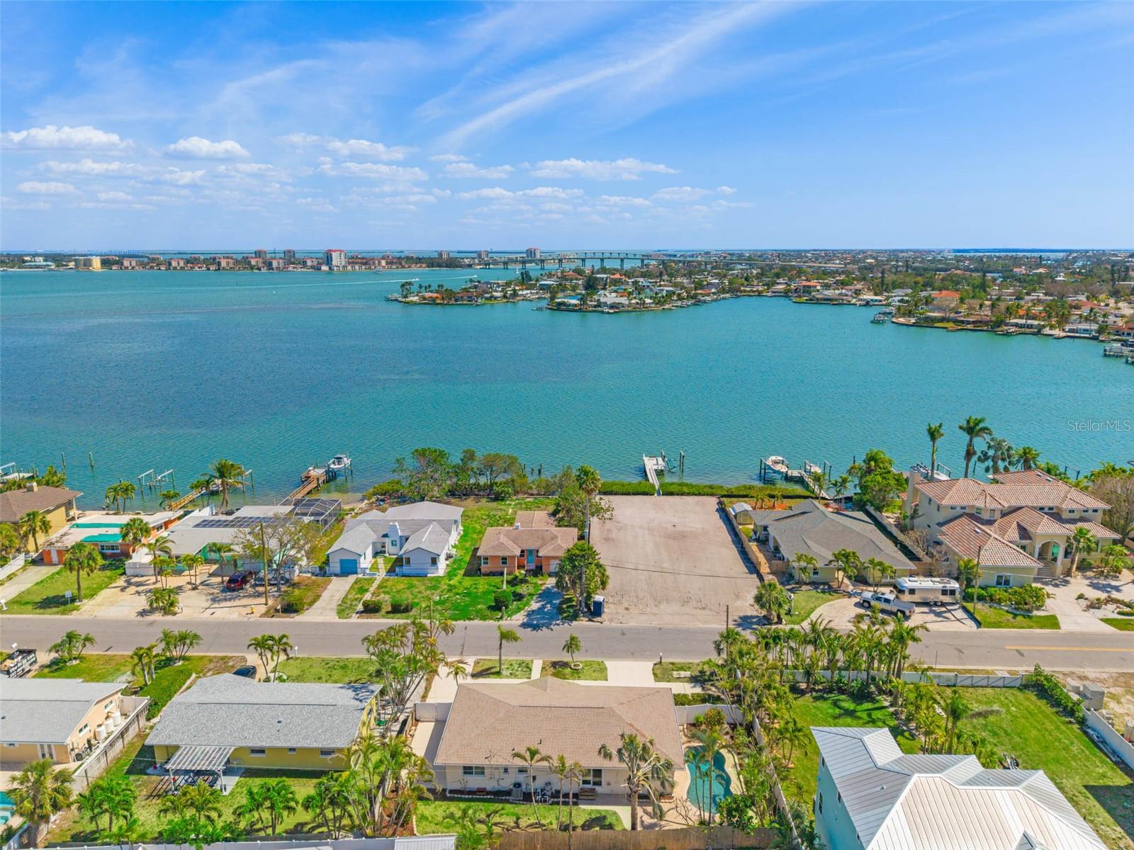 601 BOCA CIEGA ISLE DR