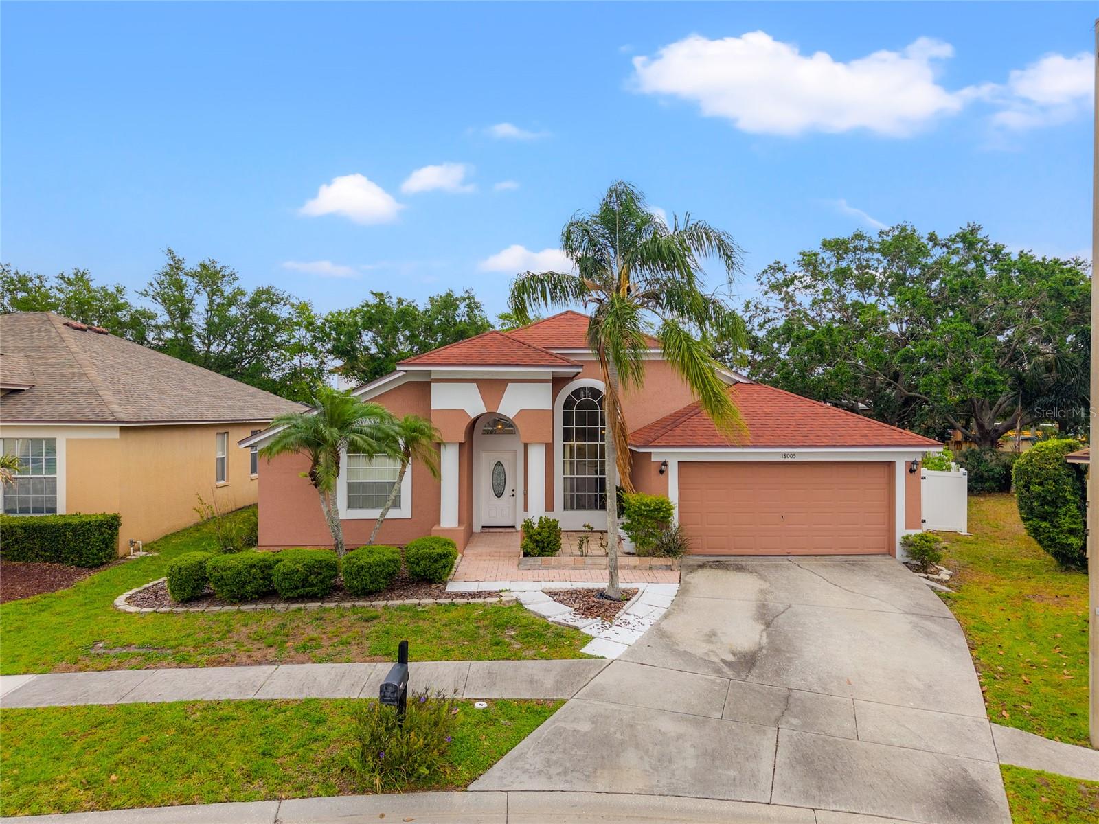 18005 PALM BREEZE DR