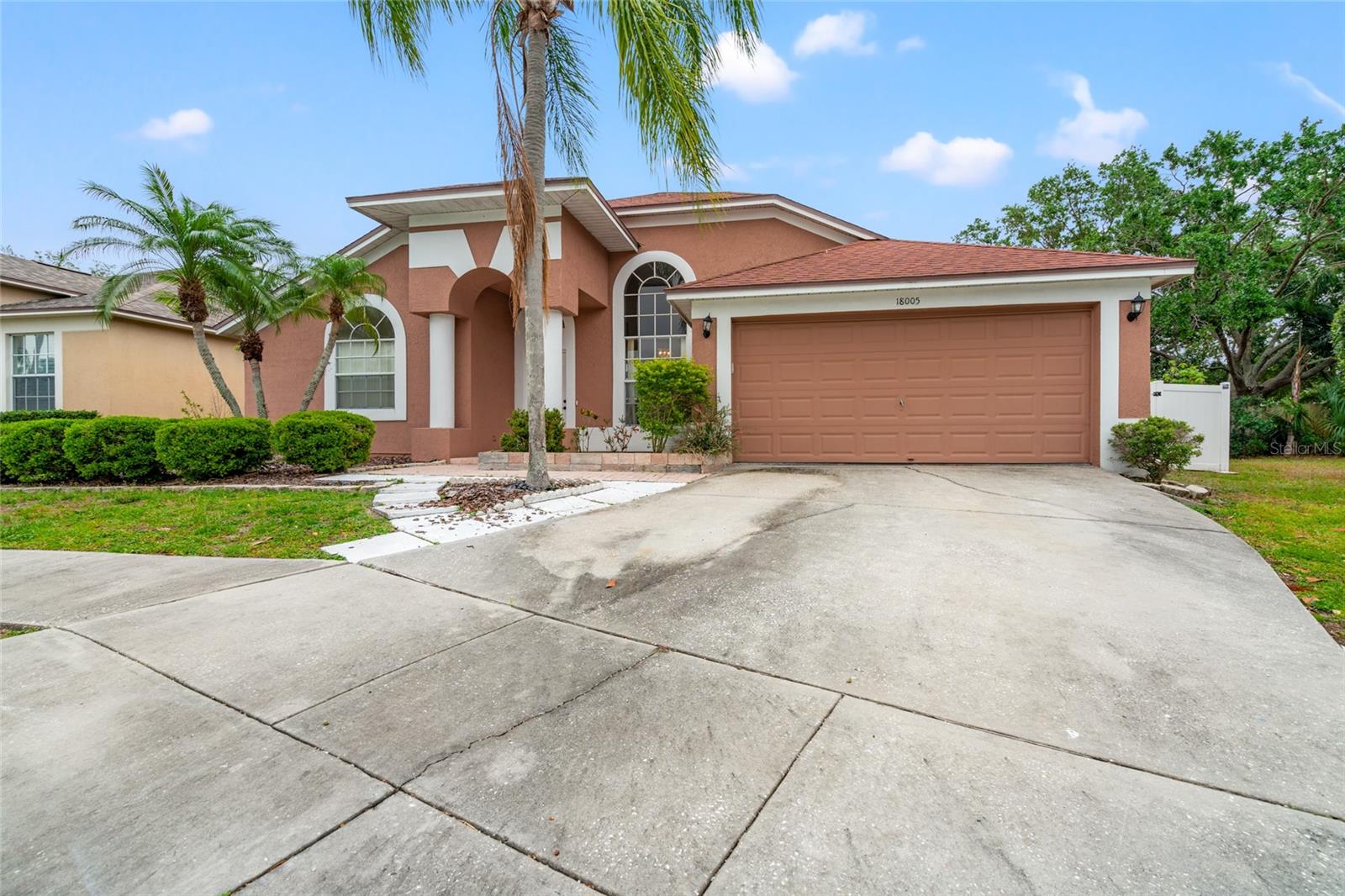 18005 PALM BREEZE DR