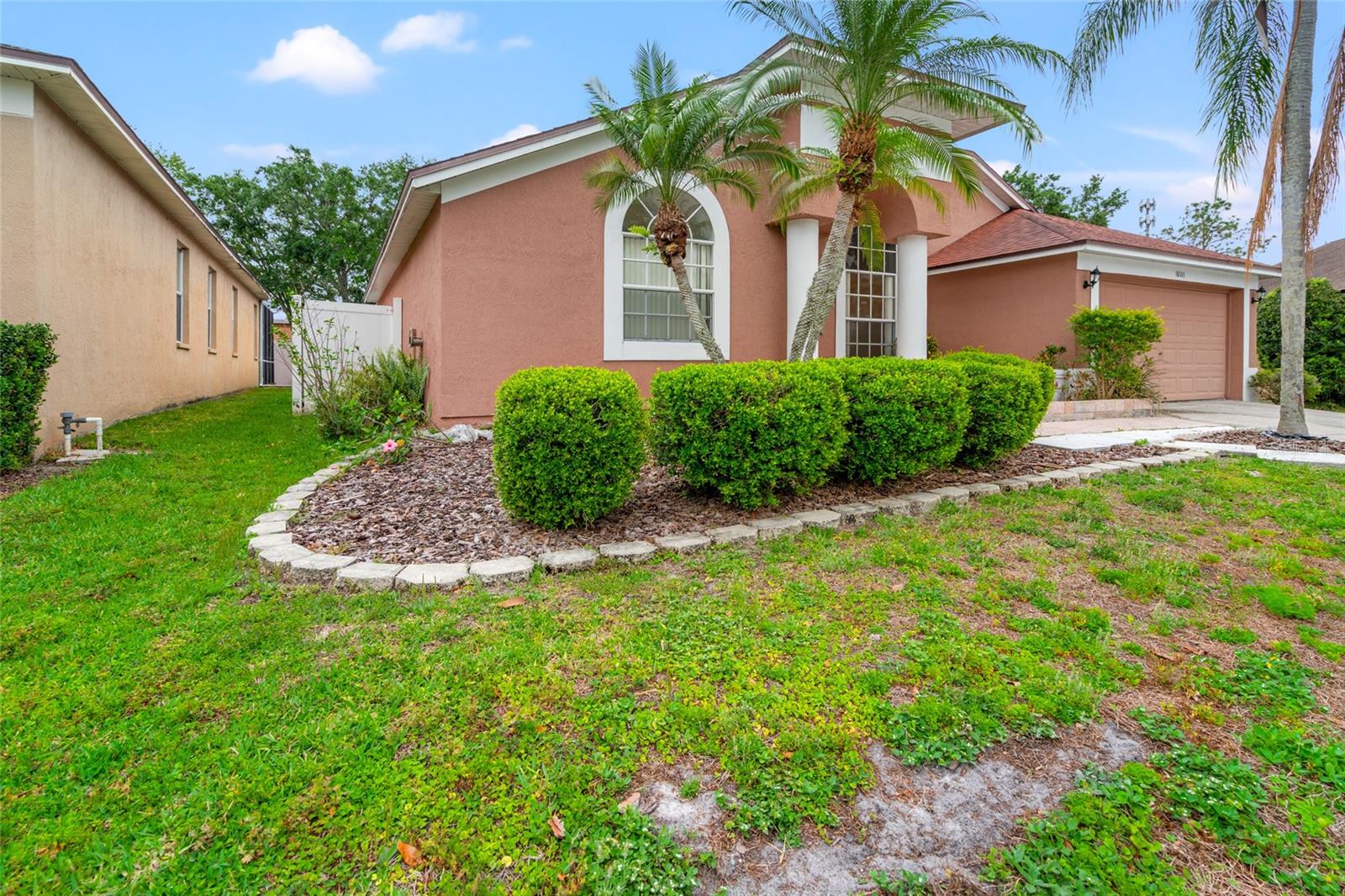 18005 PALM BREEZE DR