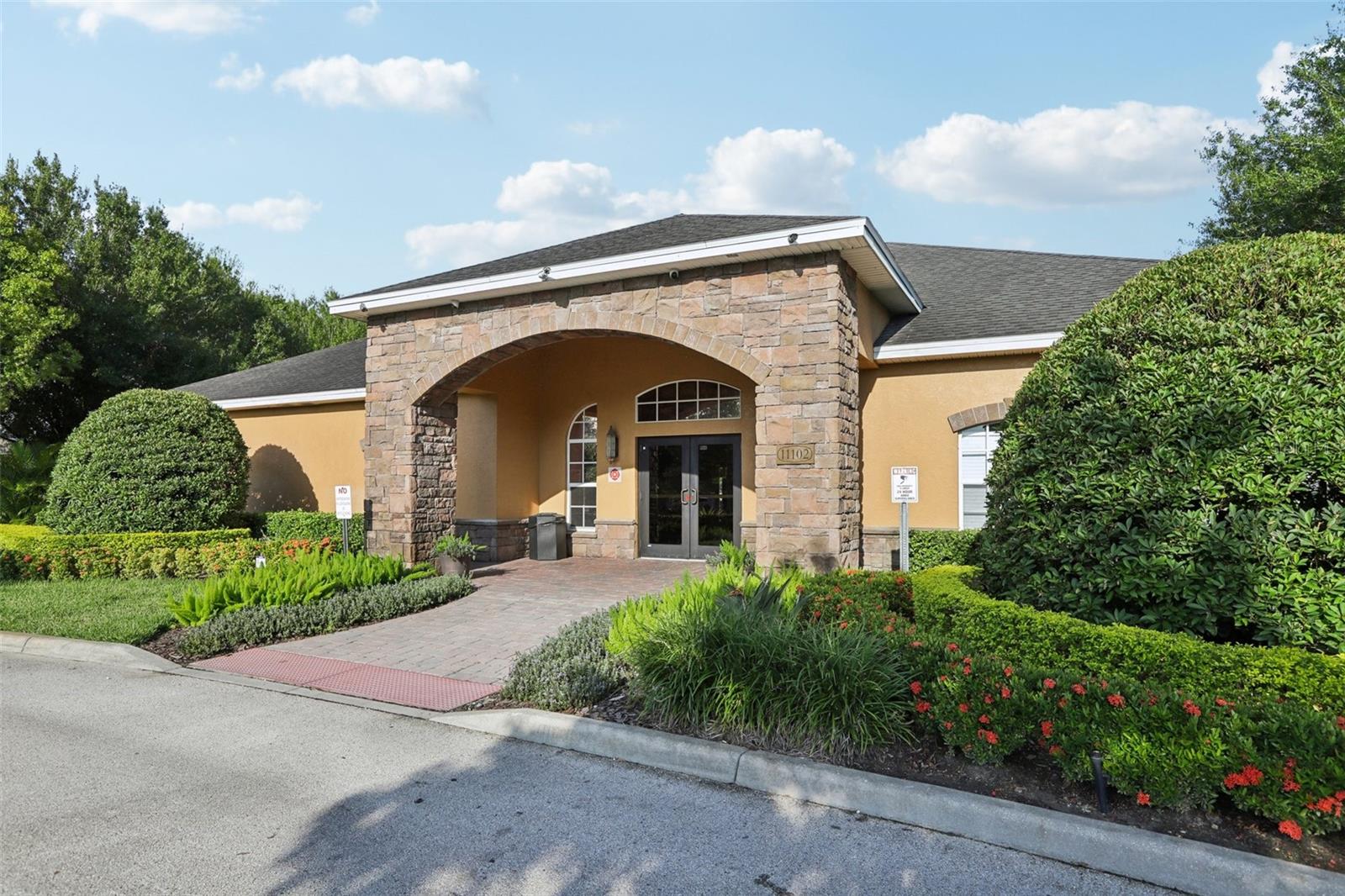 14227 ALISTAR MANOR DR