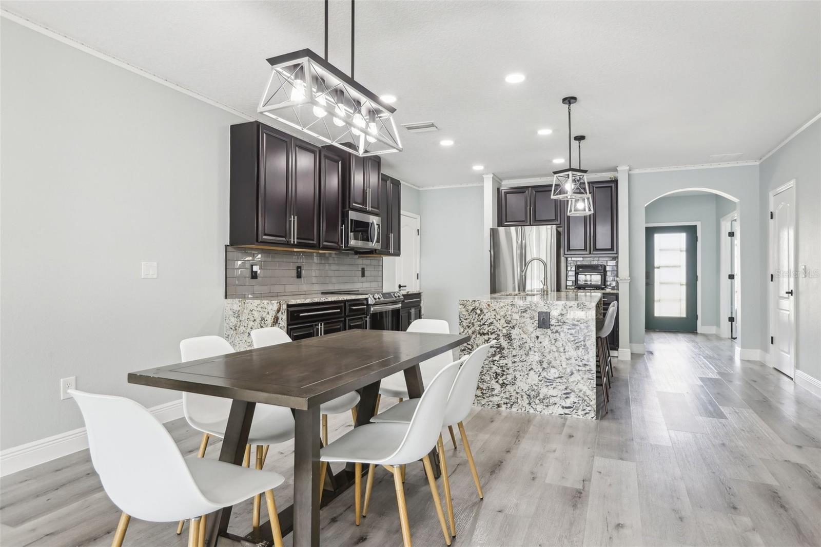 14227 ALISTAR MANOR DR