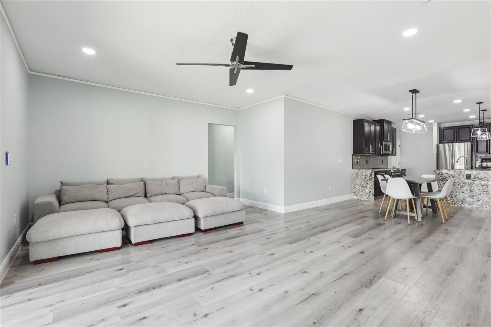 14227 ALISTAR MANOR DR