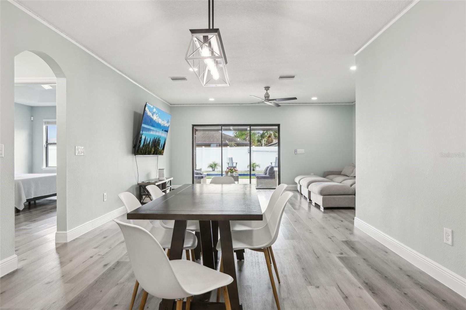 14227 ALISTAR MANOR DR