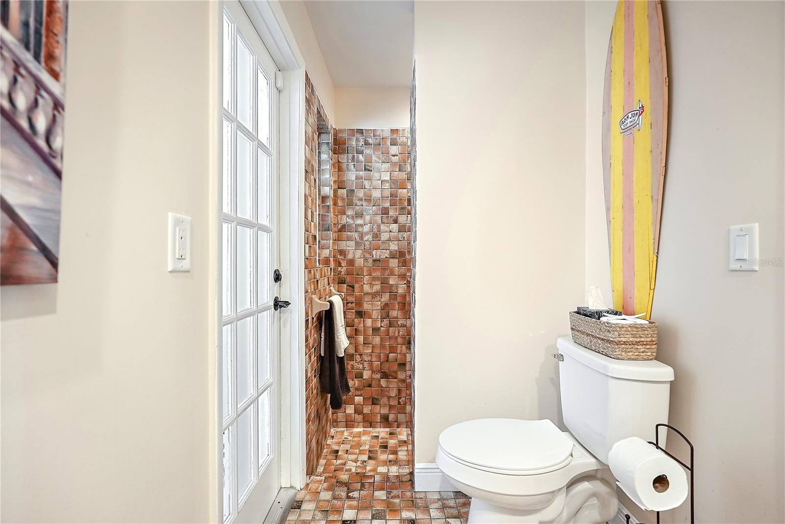 9072 BAYWOOD PARK DR