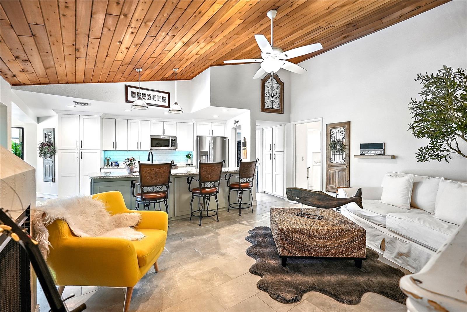 9072 BAYWOOD PARK DR