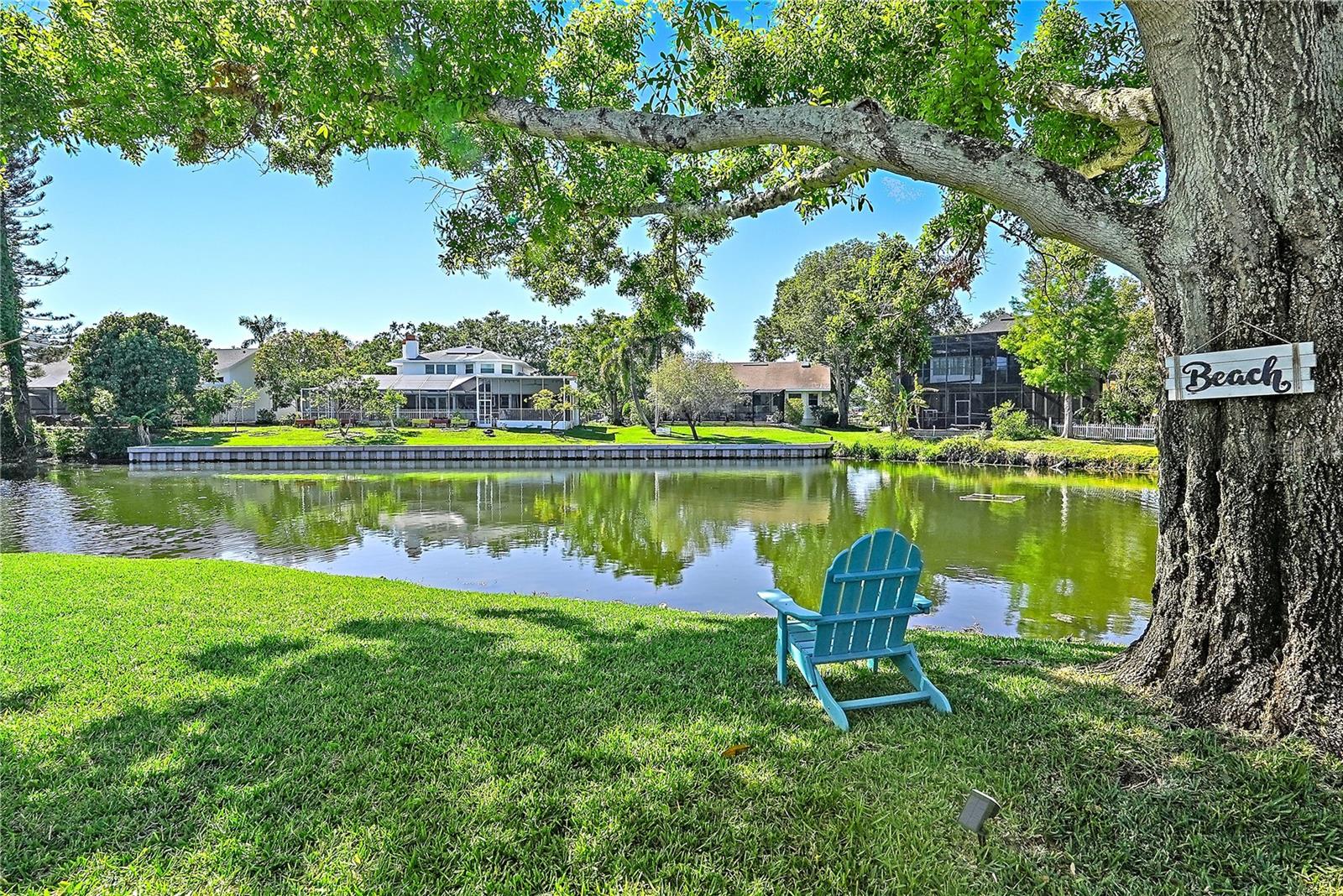 9072 BAYWOOD PARK DR