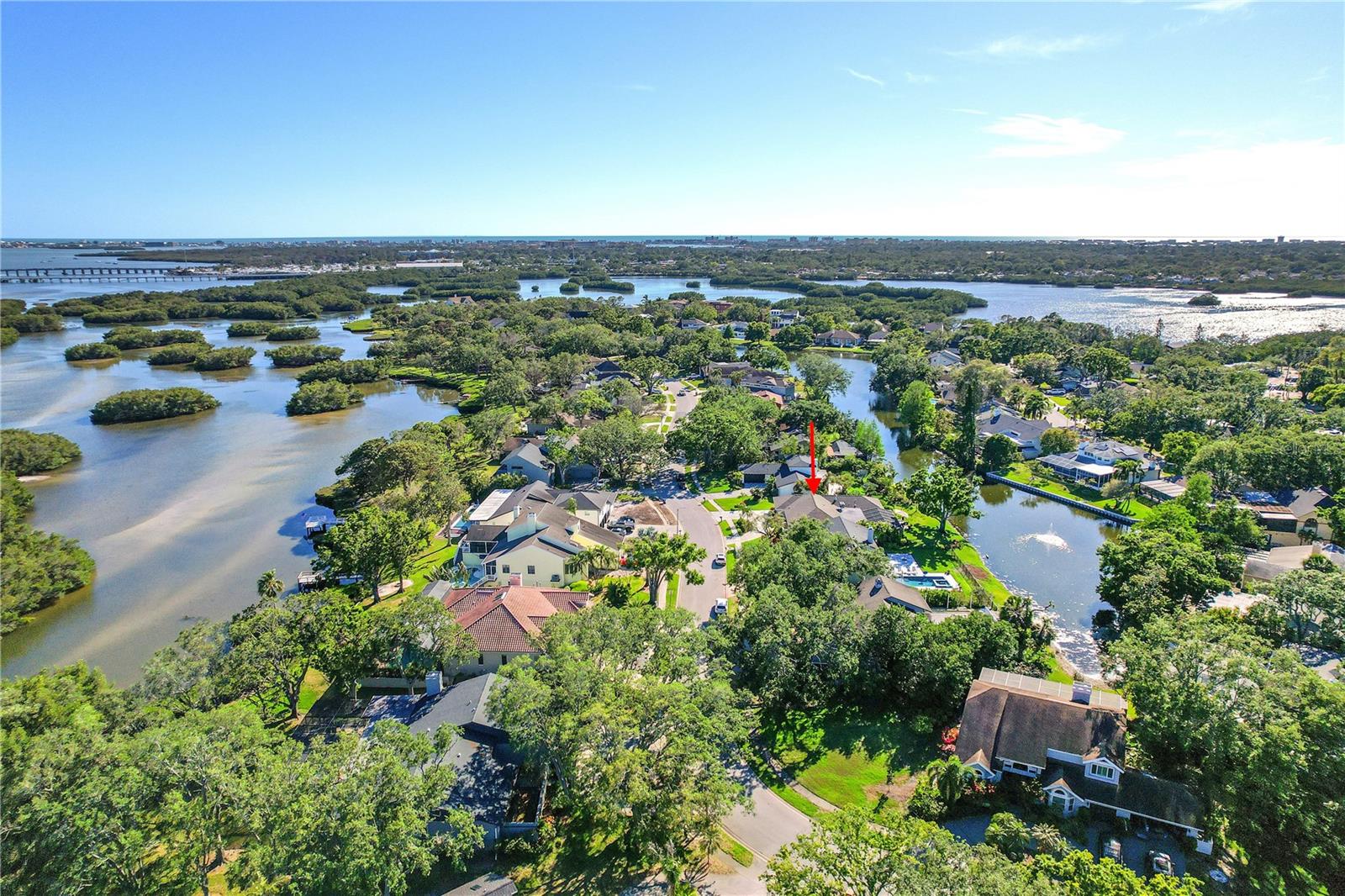 9072 BAYWOOD PARK DR