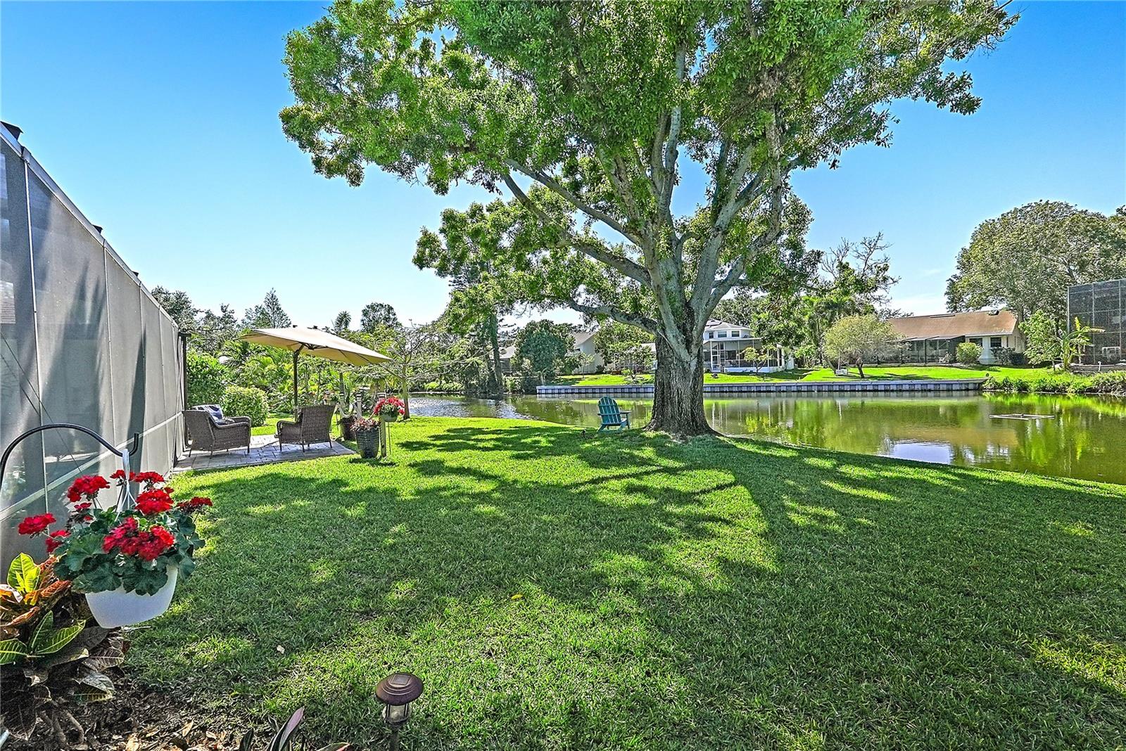 9072 BAYWOOD PARK DR