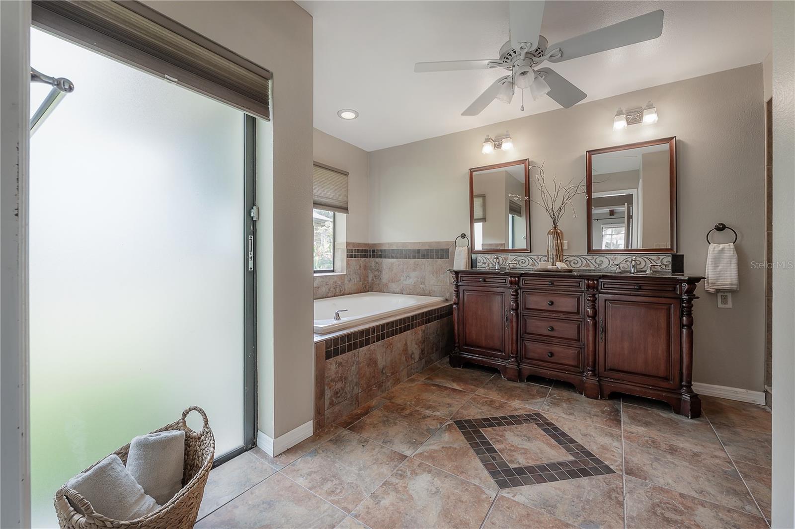 13906 CAPTAINS REEF CT