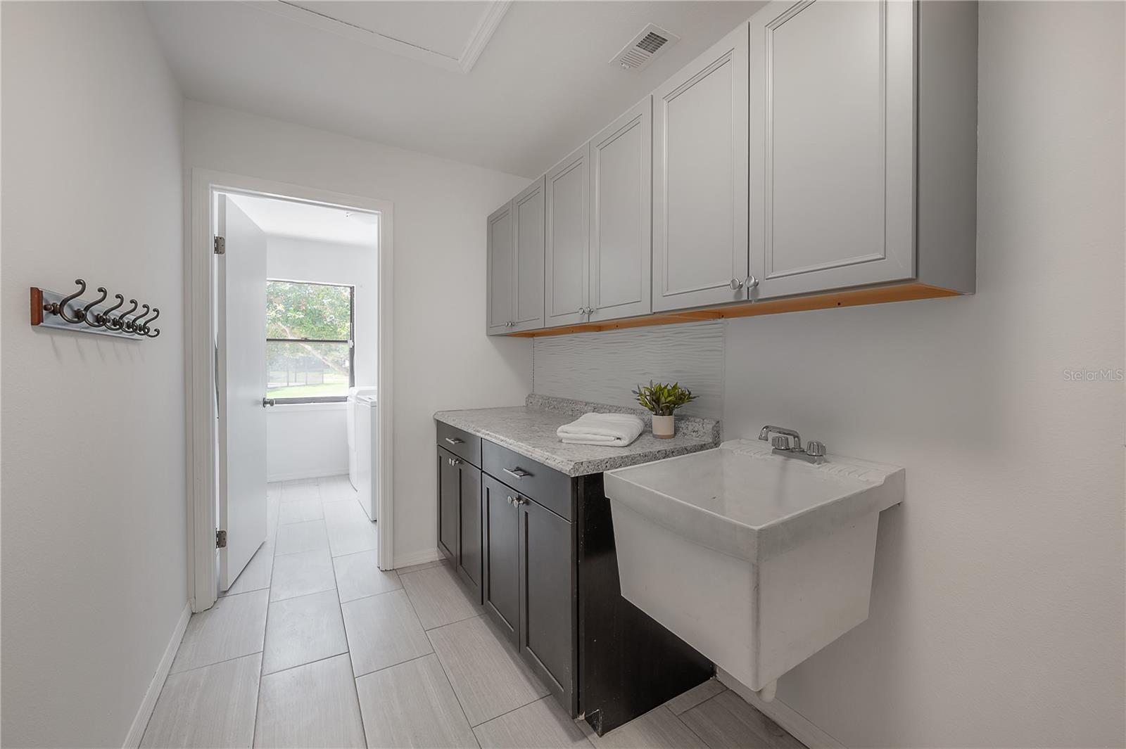 13906 CAPTAINS REEF CT