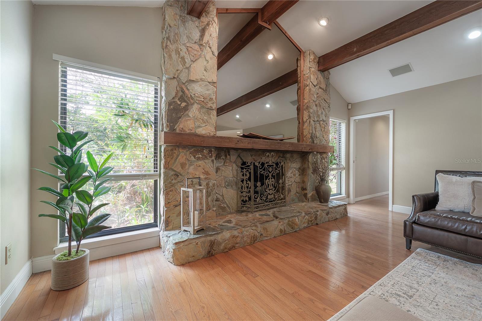 13906 CAPTAINS REEF CT