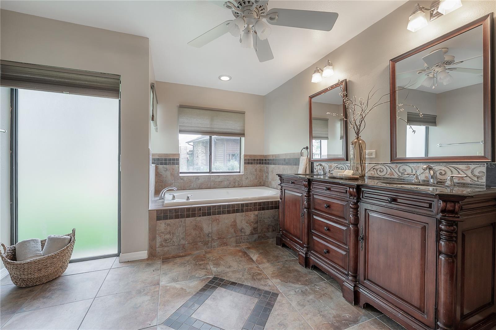 13906 CAPTAINS REEF CT