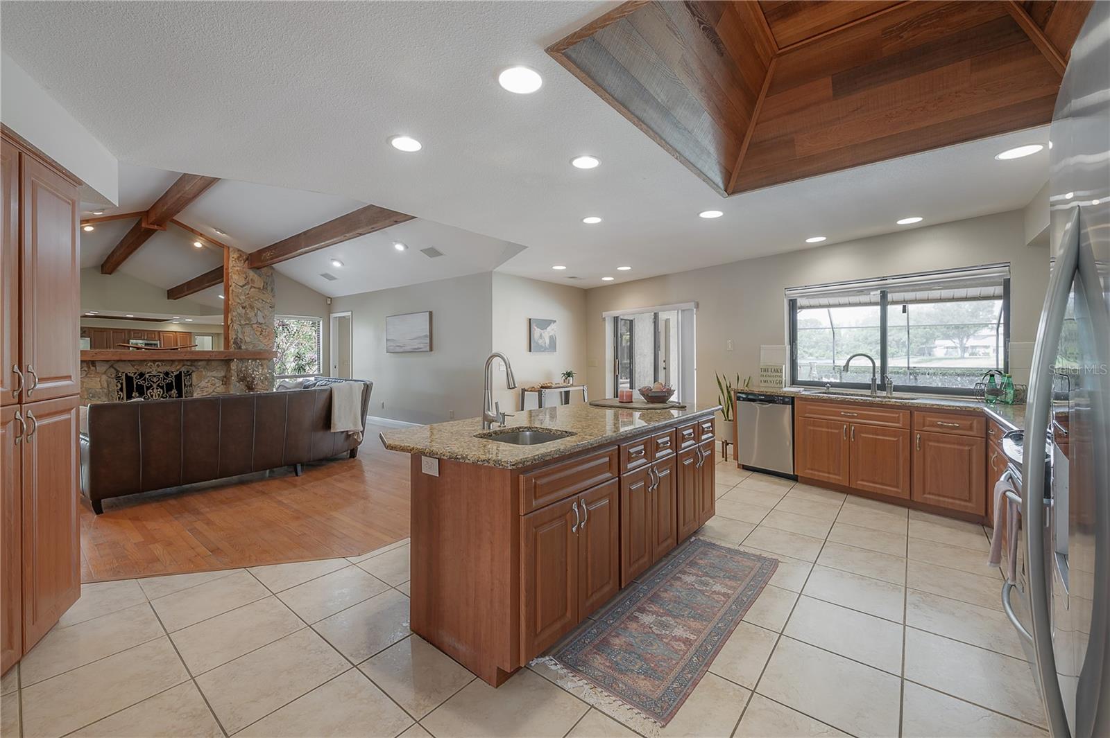 13906 CAPTAINS REEF CT