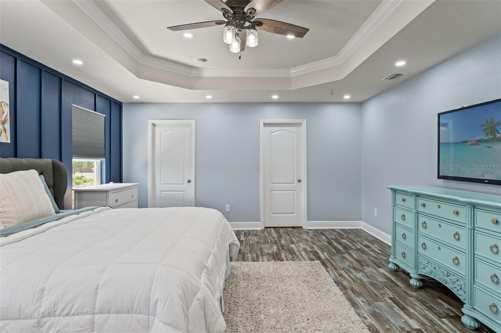 11742 LAKE LUCAYA DR