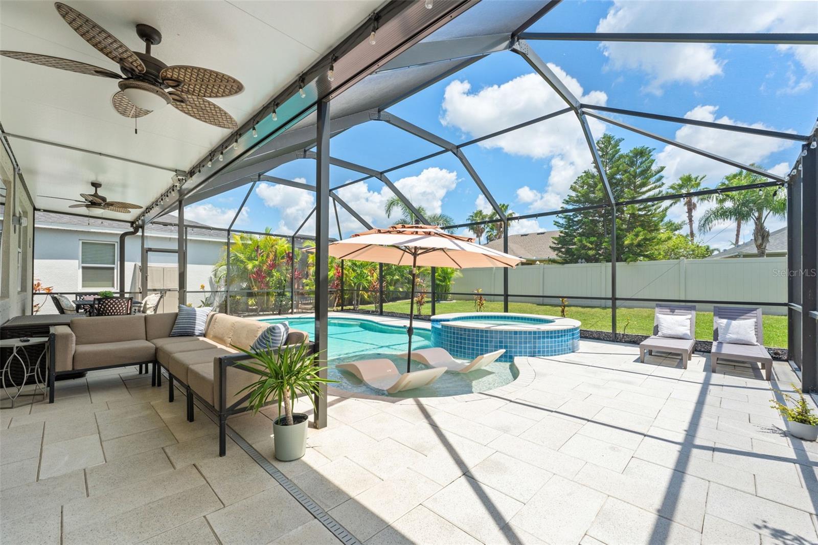 11742 LAKE LUCAYA DR