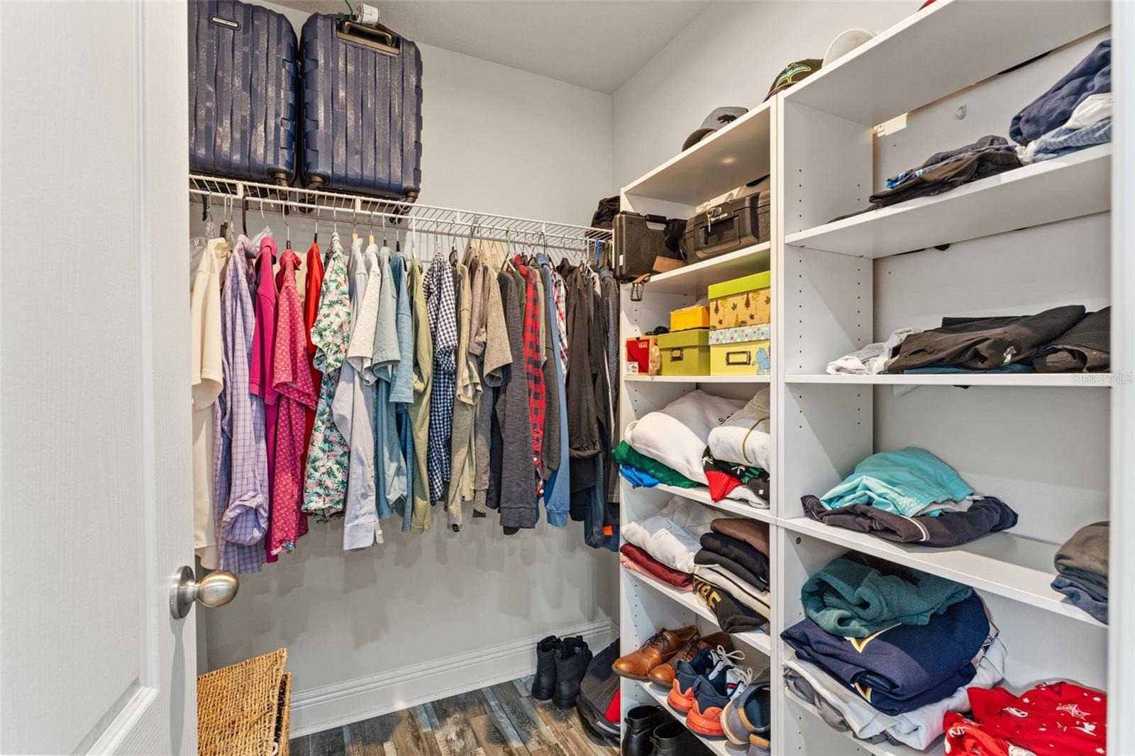 11742 LAKE LUCAYA DR