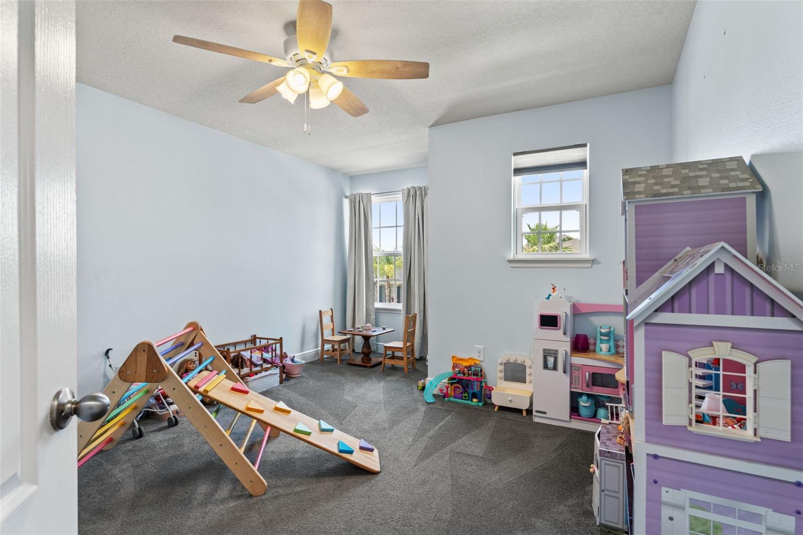 11742 LAKE LUCAYA DR