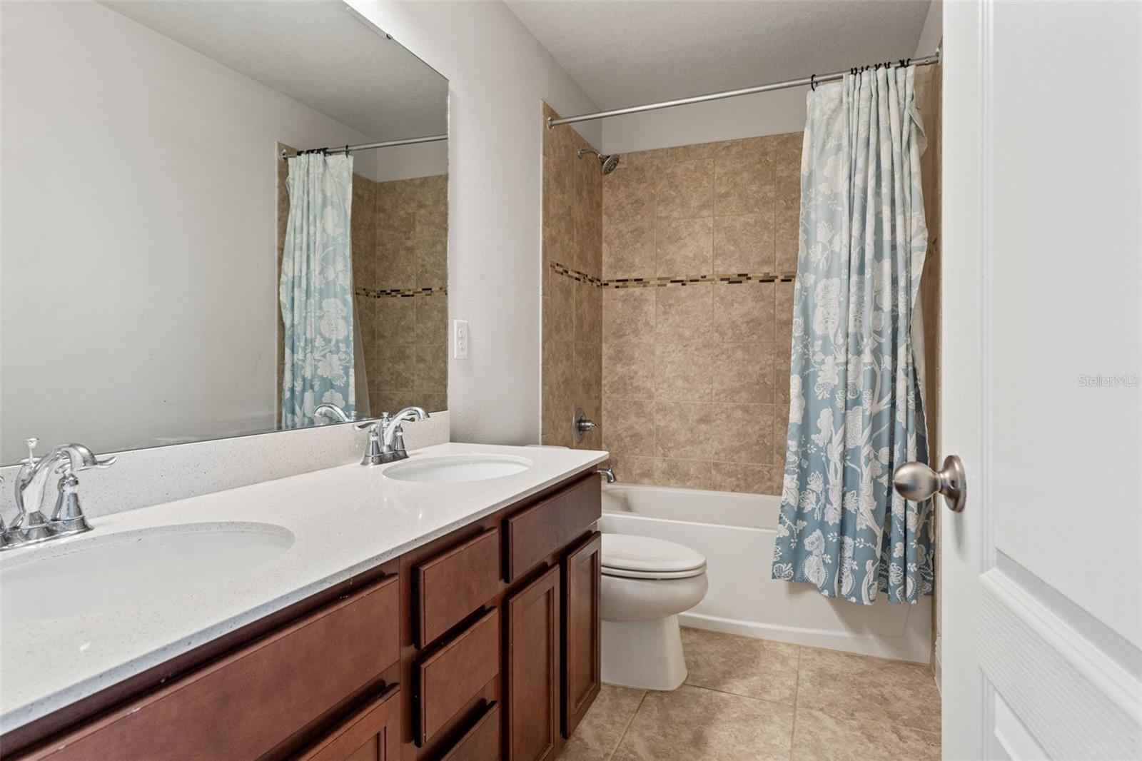 11742 LAKE LUCAYA DR