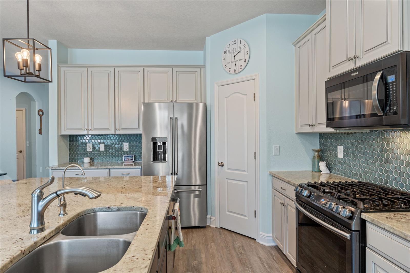 11742 LAKE LUCAYA DR