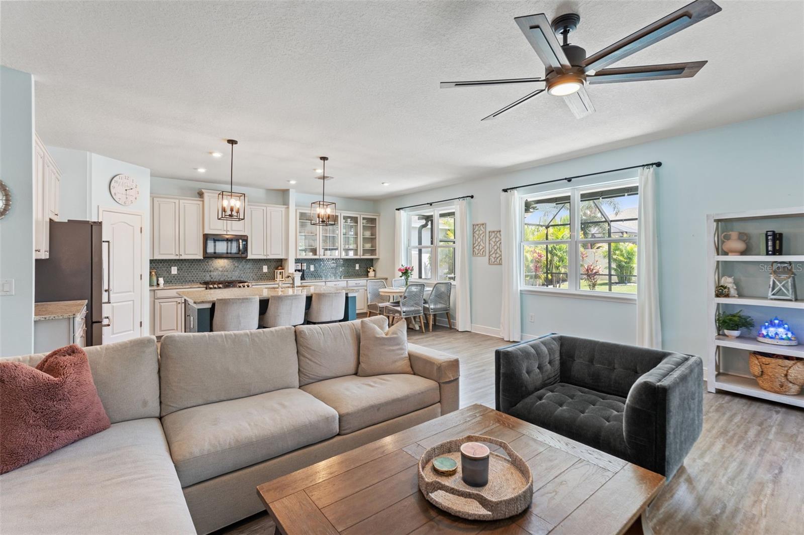 11742 LAKE LUCAYA DR