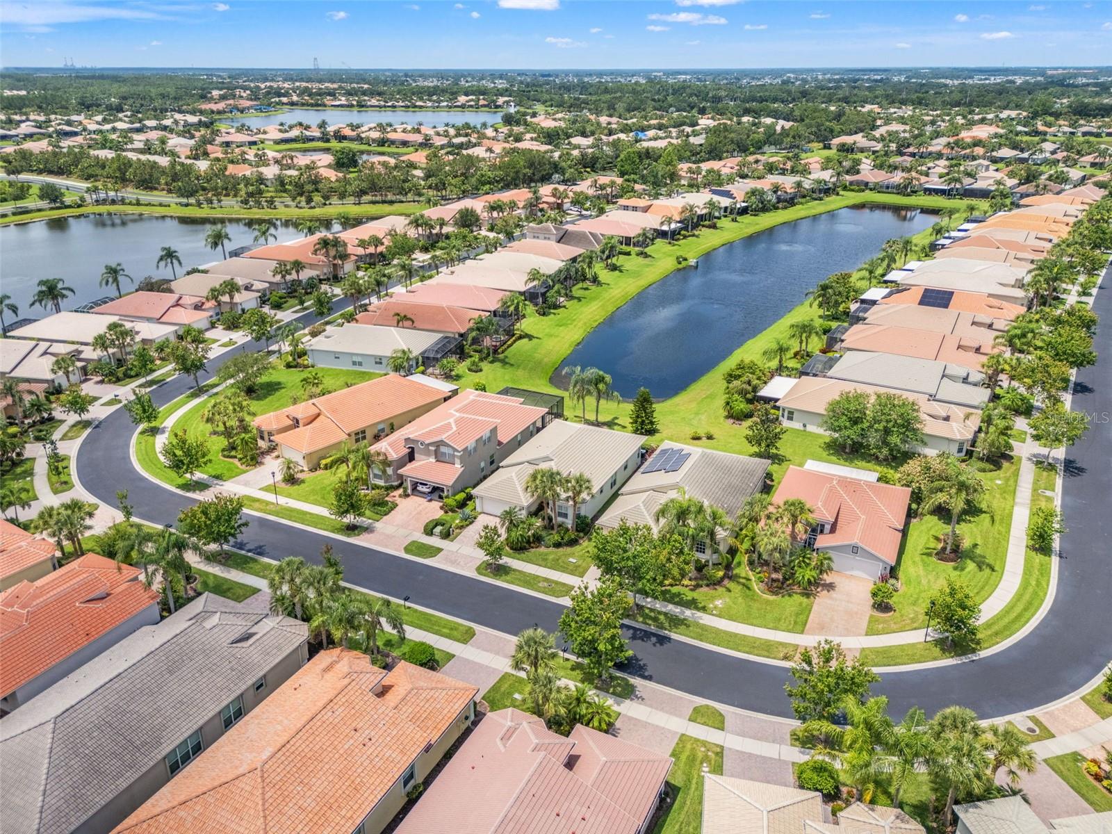 5009 SANDY BROOK CIR