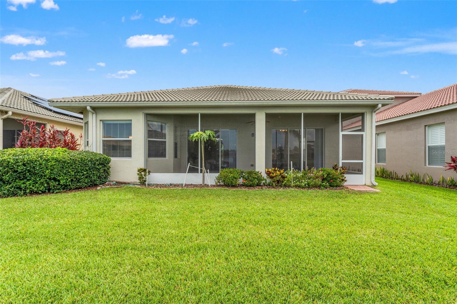 5009 SANDY BROOK CIR