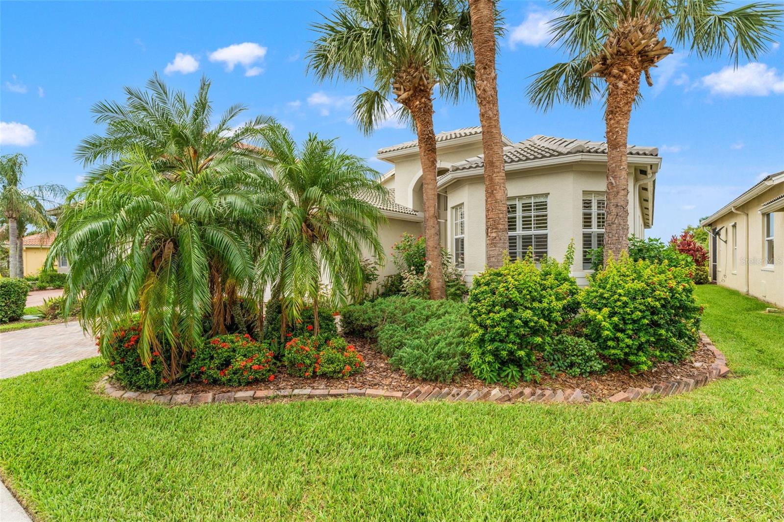 5009 SANDY BROOK CIR